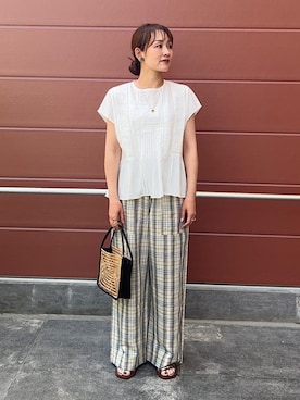 「IPANEMA（イパネマ）のアイテム（サンダル）」を使った、占部さん（レディース・165cm）の夏コーディネート