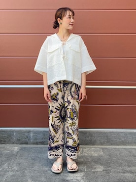 「BINDU（ビンドゥー）のアイテム」を使った、占部さん（レディース・165cm）の夏コーディネート