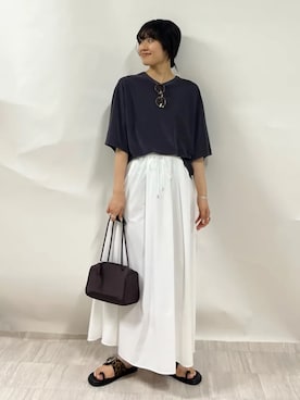 「SHIPS（シップス）のアイテム」を使った、齊藤さん（レディース・158cm）の夏コーディネート