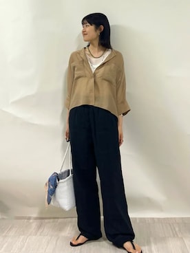 「BINDU（ビンドゥー）のアイテム」を使った、齊藤さん（レディース・158cm）の春コーディネート