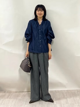 「SHIPS（シップス）のアイテム（アクセサリー）」を使った、齊藤さん（レディース・158cm）の秋コーディネート