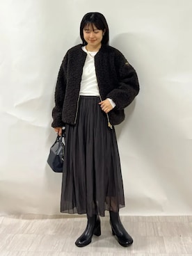 「TATRAS（タトラス）のアイテム」を使った、齊藤さん（レディース・158cm）の秋コーディネート