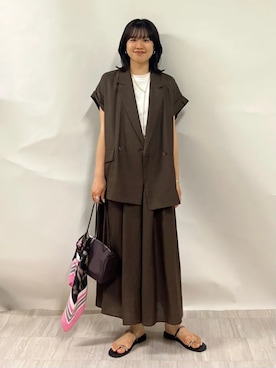 「SHIPS（シップス）のアイテム」を使った、齊藤さん（レディース・158cm）の夏コーディネート