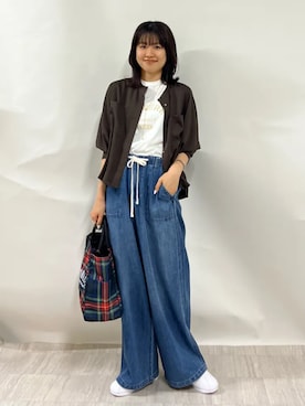 「SHIPS（シップス）のシズク トップ アジャスター ネックレス（ネックレス、ゴールド系）」を使った、齊藤さん（レディース・158cm）の夏コーディネート
