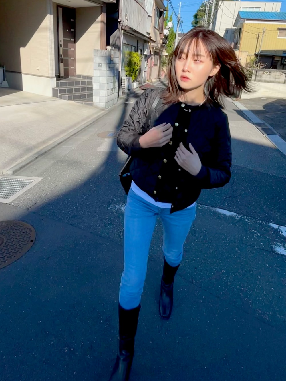 「秋コーデ、オトナカジュアル、ロングブーツ、パンツスタイル」｜「ingのアイテム（ブーツ、ブラック系）」を使った、sakuraiさん（レディース・159cm）の秋コーディネートの1枚目の写真