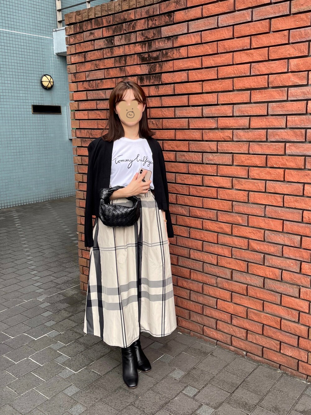 「休日コーデ、オトナカワイイ、秋先取りコーデ、骨格ナチュラル」｜「BOTTEGA VENETAのアイテム（ハンドバッグ、ブラック系）」を使った、sakuraiさん（レディース・159cm）の秋コーディネートの1枚目の写真