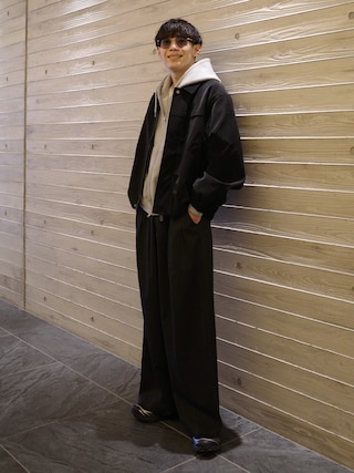 「soerte（ソエルテ）のHeavy weight double zip-up hoodie /ヘビーウェイトダブルジップフーディー（パーカー）」を使った、Ryoさん（メンズ・172cm）の冬コーディネート