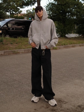 「アイテム（パーカー）」を使った、Ryoさん（メンズ・172cm・20代）の秋コーディネート