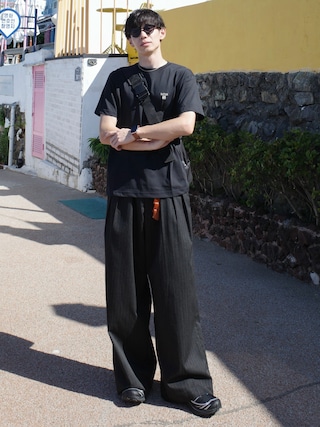 「WYM LIDNM(ウィム バイ リドム)のSLIGHT FLARE DOUBLE CLOTH BAGGY SLACKS(スラックス)」を使った、Ryoさん(メンズ・172cm)の春コーディネート