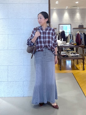 「RIVE DROITE（リヴドロワ）のドレーピーチェックドロストシャツ（秋服/オンブレチェック）（シャツ/ブラウス、ブラウン系）」を使った、RDsayaさん（レディース・154cm）の秋コーディネート