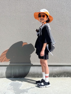 「アイテム（サンダル）」を使った、Amatonさん（キッズ・130cm）の春コーディネート