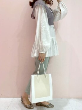 SAMANTHAVEGAStaffさん（レディース・172cm）の春コーディネート