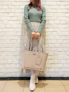 SAMANTHAVEGAStaffさん（レディース・157cm）の春コーディネート