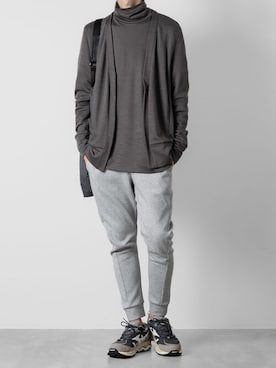 「ATTACHMENT（アタッチメント）のアイテム（パンツ）」を使った、aoiさん（メンズ・173cm）の秋コーディネート