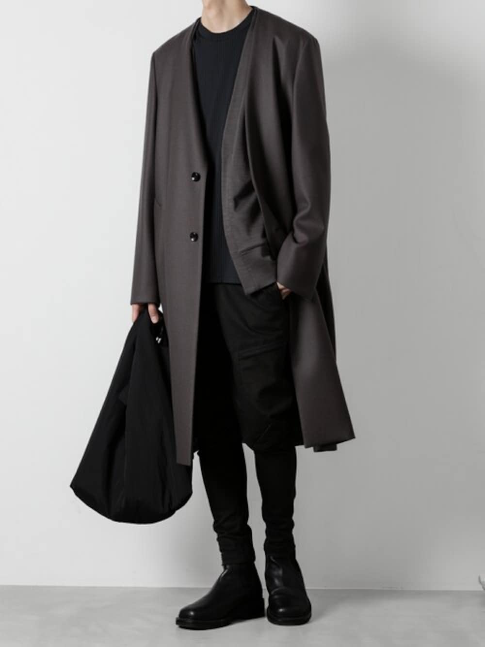 aoiさんの「ウール ダブルメルトン カラーレス チェスターコート / WO DOUBLE MELTON COLLARLESS CHESTER COAT（ATTACHMENT）」を使ったコーディネートの1枚目の写真