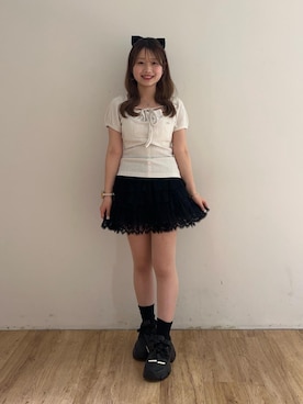 「MAJESTIC LEGON（マジェスティックレゴン）のダブルリボン厚底スニーカー（スニーカー、ブラック系）」を使った、はなのさんの夏コーディネート