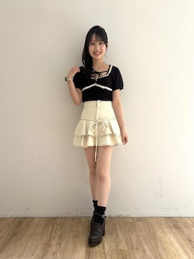 「MAJESTIC LEGON（マジェスティックレゴン）のレッグウォーマー付き厚底ローファー（ローファー、ブラウン系）」を使った、はなのさんの夏コーディネート