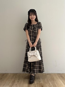 「MAJESTIC LEGON（マジェスティックレゴン）のアイテム（ショルダーバッグ）」を使った、はなのさん（レディース・149cm）の秋コーディネート