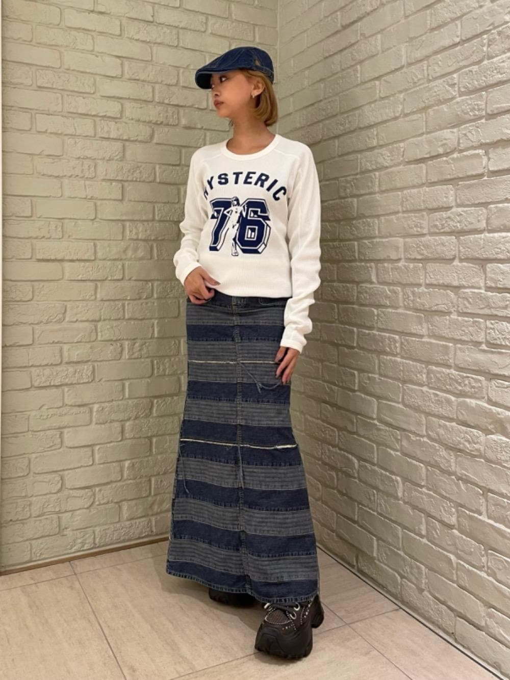 ヒステリックグラマー　90's デニムタイトスカート HYSTERIC GLAMOUR（ヒステリックグラマー）の「スクラッチ
