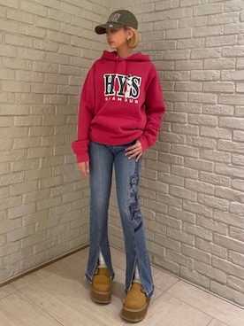 「アイテム（パーカー、ピンク系）」を使った、sansanさん（レディース・160cm）の秋コーディネート