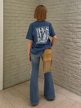 「HYSTERIC GLAMOUR（ヒステリックグラマー）のローライズフレアデニムパンツ（デニムパンツ、ブルー系）」を使った、sansanさん（レディース）の春コーディネート