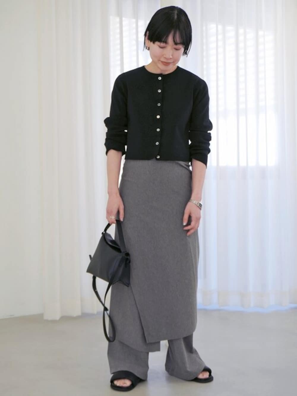 「デイリー、大人カジュアル、時計、春コーデ、サマーニット、ボトムス、セパレート、APSTUDIO、エーピーストゥディオ」｜「SEIKOの【SEIKO / セイコー】Exclusive 2way wrist watch AP STUDIO×HIROB（アナログ腕時計、ブラック系）」を使った、ISHIIさん（レディース・158cm）の春コーディネートの1枚目の写真