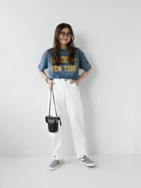 「JOURNAL STANDARD relume SELECT（ジャーナルスタンダードレリュームセレクト）のアイテム（スリッポン）」を使った、misatoさん（レディース・160cm）の春コーディネート