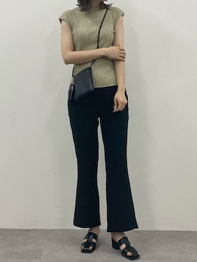 「ノースリーブニット」｜「アイテム（スラックス）」を使った、神戸レタスさん（レディース・164cm）の夏コーディネート