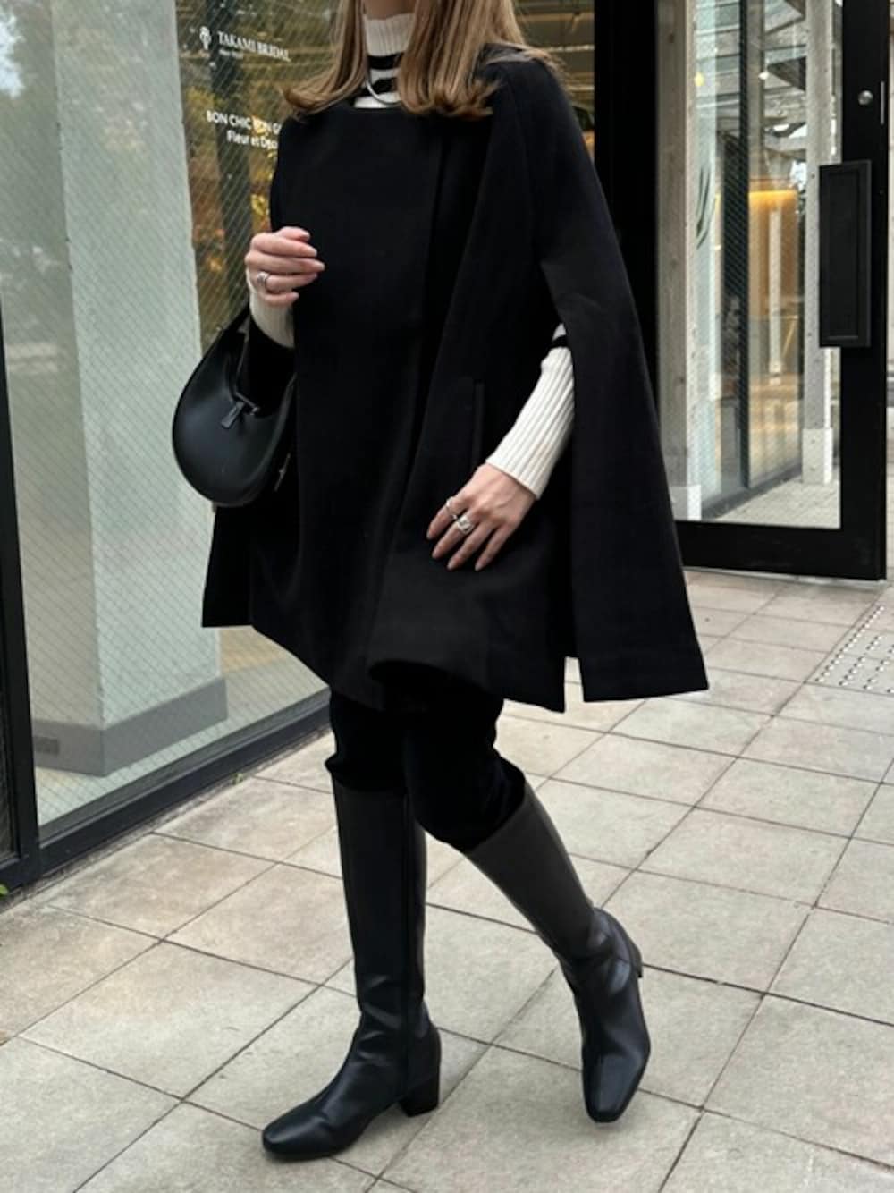 神戸レタス(KOBE LETTUCE本部)｜KOBE LETTUCEのノーカラーコートを使っ