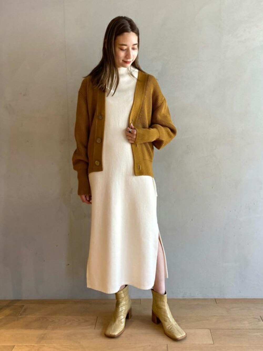 caban（キャバン）の「コットンカシミヤ ハイネックワンピース（ニット