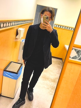 「Yohji Yamamoto（ヨウジヤマモト）のアイテム（ジャケット/アウター）」を使った、RUDOBOYさん（メンズ・181cm）の秋コーディネート