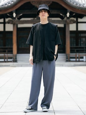 「黒Tシャツ」｜「アイテム（ベスト、ブラック系）」を使った、kainanさん（メンズ・176cm）の夏コーディネート