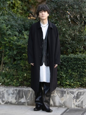 「スラックスパンツ」｜「アイテム（ステンカラーコート）」を使った、kainanさん（メンズ・176cm）の冬コーディネート