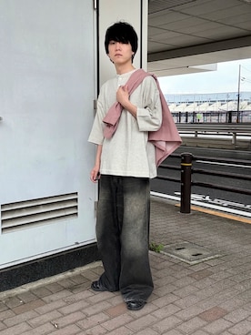 「SENSE OF PLACE by URBAN RESEARCH(センスオブプレイスバイアーバンリサーチ)の『別注』Healthknit×SENSE OF PLACE ヘンリーネックTシャツ(Tシャツ/カットソー、グレー系)」を使った、kainanさん(メンズ・176cm)の春コーディネート