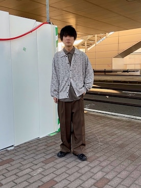 「SENSE OF PLACE by URBAN RESEARCH（センスオブプレイスバイアーバンリサーチ）のアイテム（カーディガン/ボレロ）」を使った、kainanさん（メンズ・176cm）の秋コーディネート