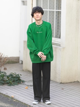 「シンフルコーデ」｜「アイテム（スウェット）」を使った、kainanさん（メンズ・176cm）の冬コーディネート