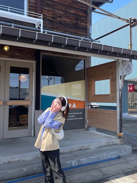 「UNE MANSION（ユヌマンション）のアイテム（イヤーカフ）」を使った、ri.さん（レディース・162cm）の春コーディネート