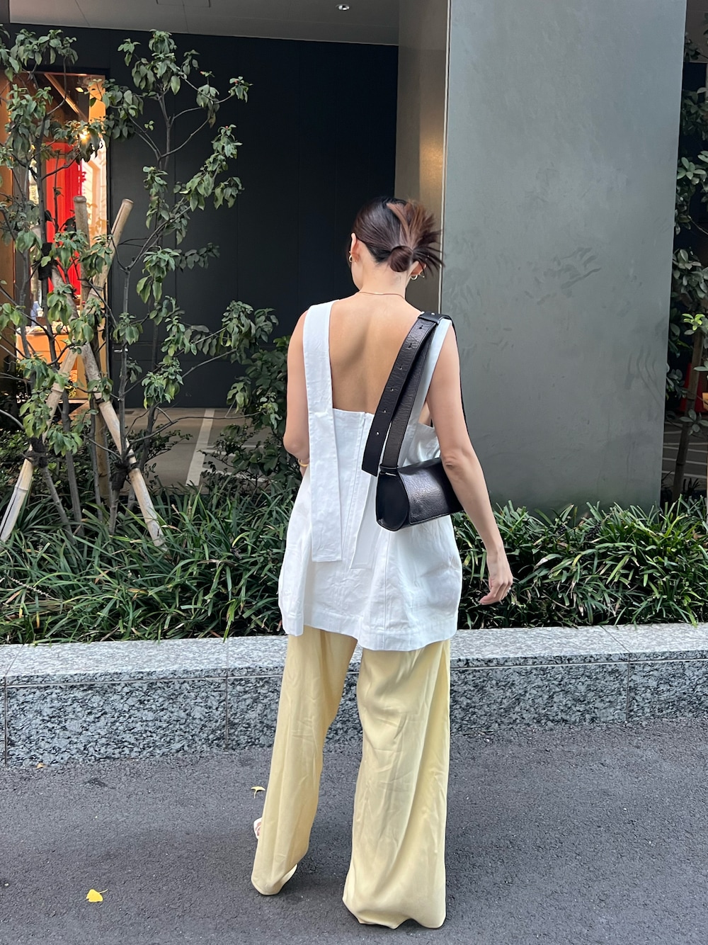 エトレトウキョウ ワイドストラップシェイプトップス ETRE TOKYO