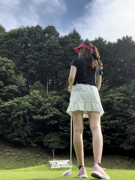 「PEARLY GATES（パーリーゲイツ）のアイテム（スカート）」を使った、𝕜𝕪𝕠𝕜𝕠さん（レディース・169cm）の夏コーディネート