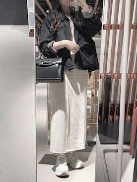 n さんの（GIVENCHY | ジバンシイ）を使ったコーディネート