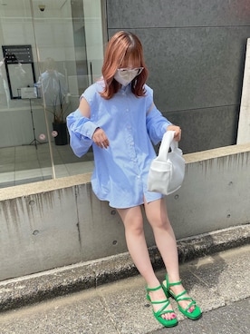 「one after another NICE CLAUP（ワンアフターアナザーナイスクラップ）のバックドロストマルチウェイシャツ（シャツ/ブラウス、ブルー系）」を使った、mayukoさん（レディース・147cm）の春コーディネート