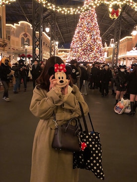 「OLIVE des OLIVE（オリーブデオリーブ）のアイテム（ステンカラーコート）」を使った、Shiori ⑅*.さん（レディース・154cm）の冬コーディネート
