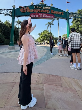 「Disney（ディズニー）のアイテム」を使った、Shiori ⑅*.さん（レディース・155cm）の秋コーディネート