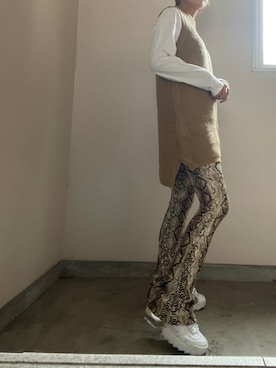「ZARA（ザラ）のアイテム（ニット/セーター、ベージュ系）」を使った、こみ | 骨ｽﾄｲｴﾍﾞ秋2nd冬さん（レディース・163cm）の秋コーディネート