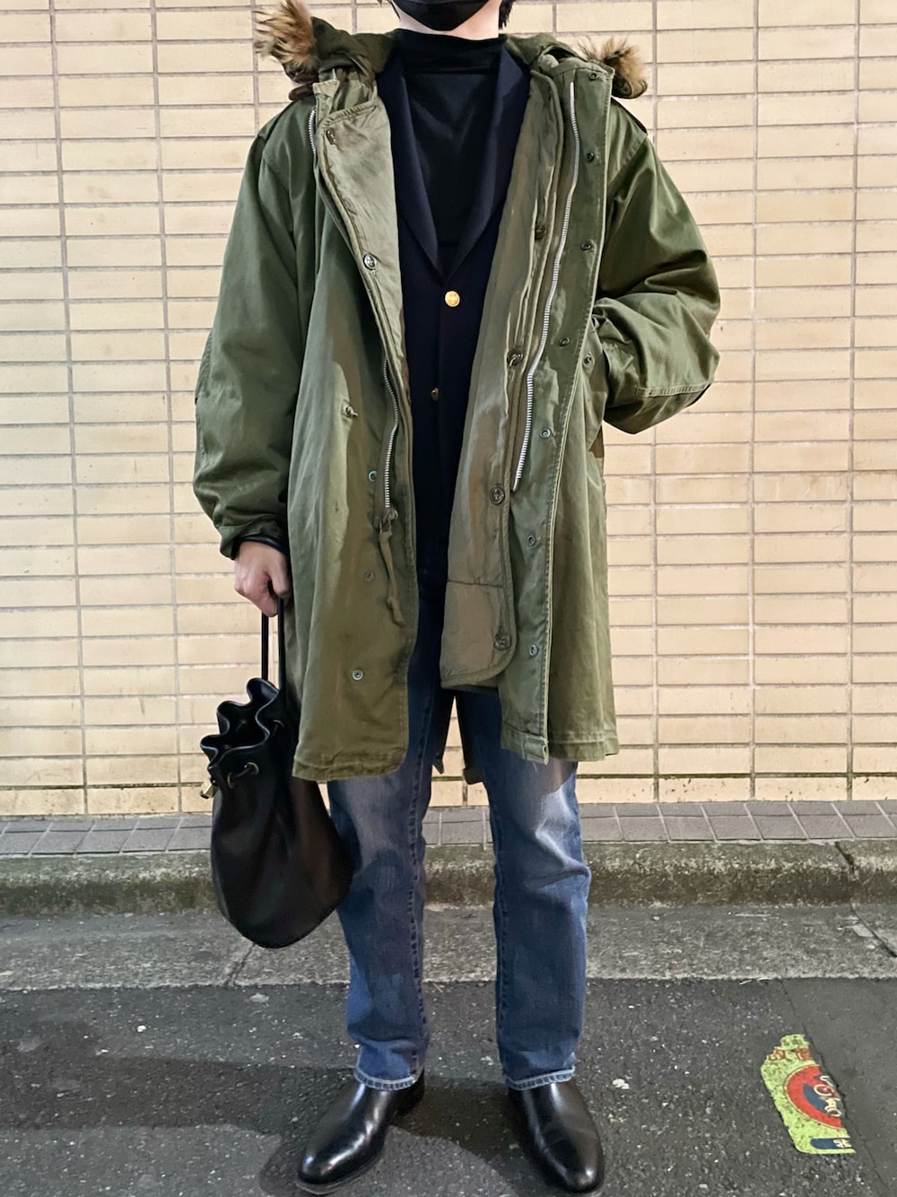 「ミリタリー、ミリタリーコート、M51、ブレザー、サイドゴアブーツ、チェルシーブーツ、古着、古着MIX、古着コーデ、ヴィンテージ」｜「BEAMS Fのアイテム（テーラードジャケット、ブルー系）」を使った、ふーがさん（メンズ・172cm）の冬コーディネートの1枚目の写真