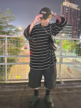 「Saint Laurent（サンローラン）のアイテム（バッグ）」を使った、顏煜人さん（メンズ・172cm）の春コーディネート