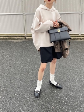 「詳細はInstagram」｜「アイテム（パーカー）」を使った、amoriaさん（レディース・152cm）の秋コーディネート