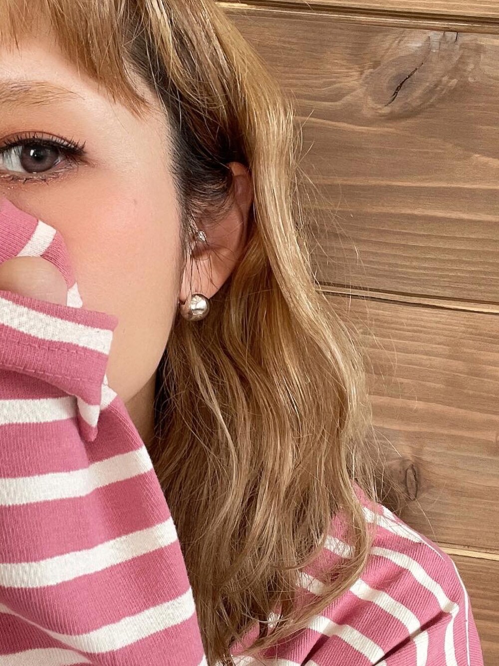 「詳細はInstagram、silver、silver925、シルバーアクセサリー、シルバー925、金属アレルギー対応、OPS、opr_accessory、ゴールドアクセ、オプス、オプスアクセ、palourde」｜「Ops.のSilver925 Macaroons Earrings Palourde -パルルド-（ピアス（両耳用）、シルバー系）」を使った、amoriaさん（レディース・152cm）の春コーディネートの1枚目の写真