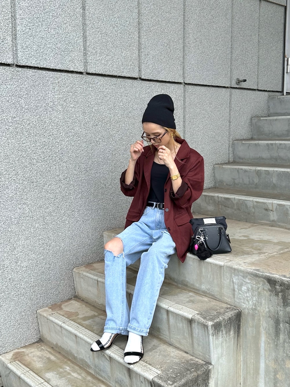「ジャケットコーデ、ベロア、デニムコーデ、秋コーデ、詳細はInstagram」｜「KOBE LETTUCEのアイテム（ジャケット/アウター、レッド系）」を使った、amoriaさん（レディース・152cm）の夏コーディネートの1枚目の写真