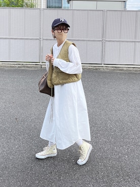 「詳細はInstagram」｜「アイテム（キャップ）」を使った、amoriaさん（レディース・152cm）の秋コーディネート